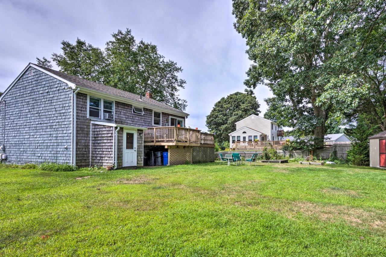 Bright Narragansett Beach Escape With Deck And Yard! Exterior photo